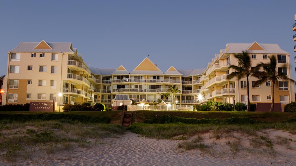 Crystal Beachfront Apartments Gold Coast Dış mekan fotoğraf